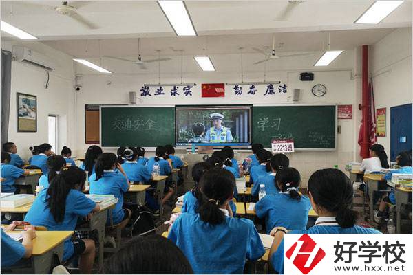 長沙財經學校教室