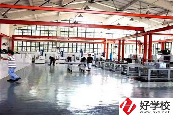 益陽最好的民辦技校是哪所？技校讀了有用嗎？