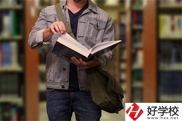 在湖南就讀普通高中和職業(yè)高中有什么區(qū)別？職高怎么樣？