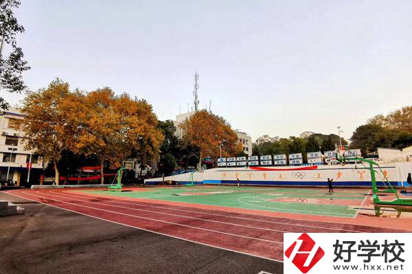 湖南省交通科技職業(yè)中專(zhuān)學(xué)校的培養(yǎng)方式如何？
