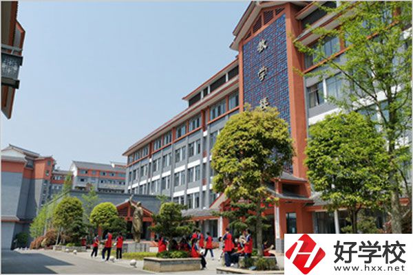懷化精武職校是公辦學(xué)校嗎？教學(xué)質(zhì)量怎么樣？