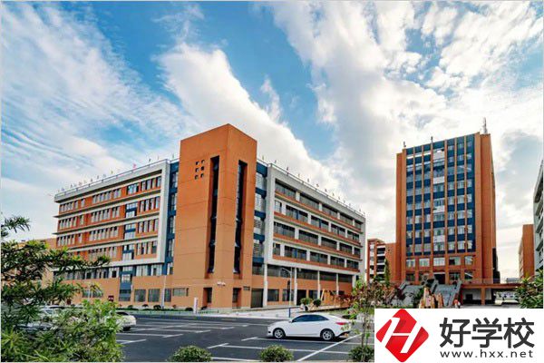 婁底有可以讀五年制大專的職高學(xué)校嗎？