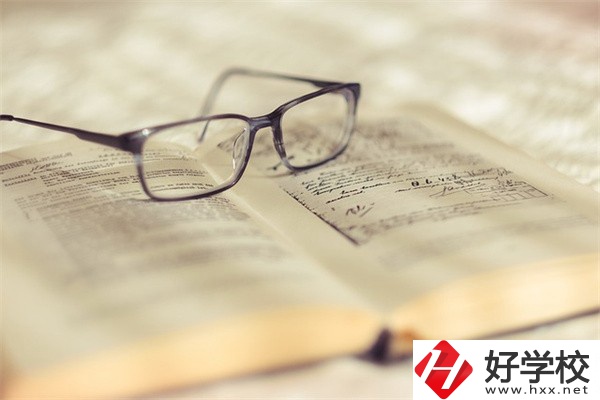 郴州的中職學(xué)校有哪些？怎么選中職學(xué)校？