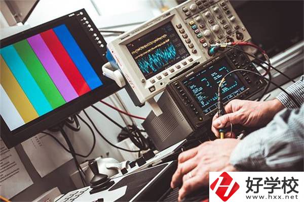 衡陽(yáng)技校學(xué)什么專業(yè)比較好？學(xué)哪些專業(yè)最吃香?
