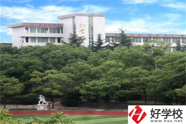 中鐵十二局有限公司技工學(xué)校怎么樣？