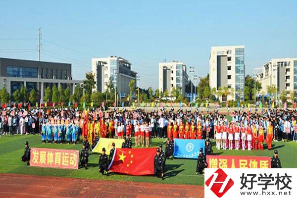 株洲市商業(yè)中專學校怎么樣？有什么報名條件？