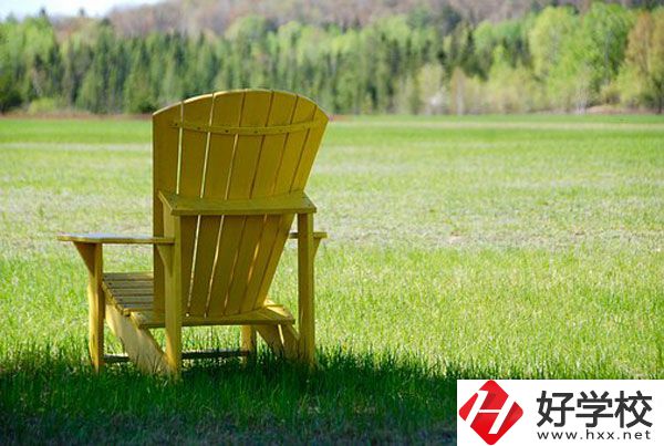 初中畢業(yè)讀郴州市第一職業(yè)中專，就業(yè)前景如何？
