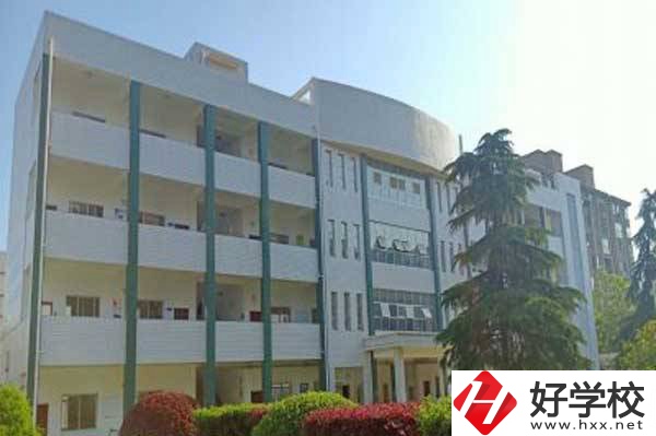津市職業(yè)中專學(xué)校有哪些招生專業(yè)？