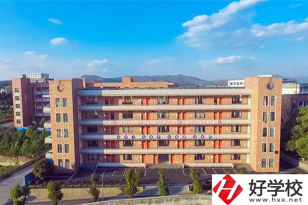 武岡市職業(yè)中專學校有哪些招生專業(yè)？