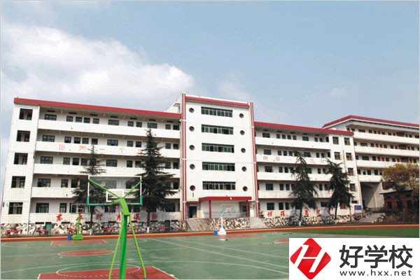 益陽有哪些公辦技校？技校有什么優(yōu)勢(shì)？