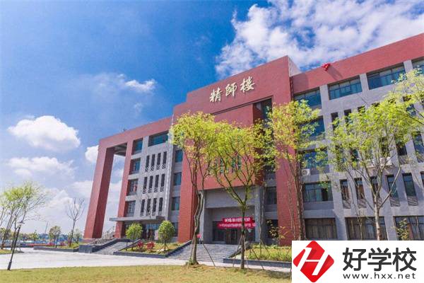 長沙最熱門的五年制大專是哪所？適合哪些學(xué)生就讀？