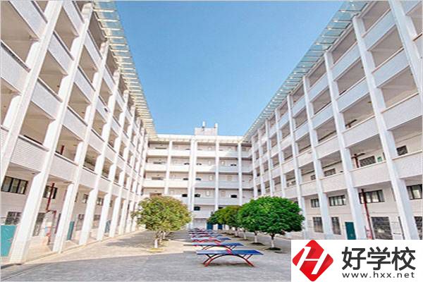 宜章縣中等職業(yè)技術(shù)學校教學樓