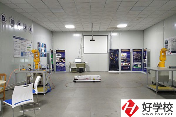 岳陽市建設科技職業(yè)技術學校專業(yè)情況如何，有哪些辦學特色?
