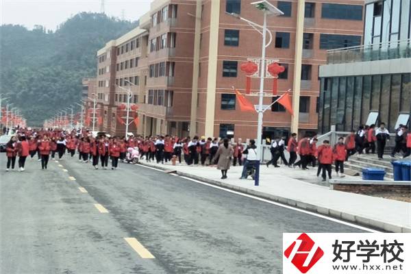 益陽(yáng)有哪些公辦職高？學(xué)費(fèi)多少？