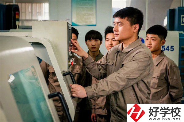 懷化重點(diǎn)職高有哪些？職高有什么優(yōu)點(diǎn)？