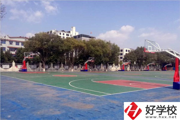 永州市東安縣有哪些中專學(xué)校？