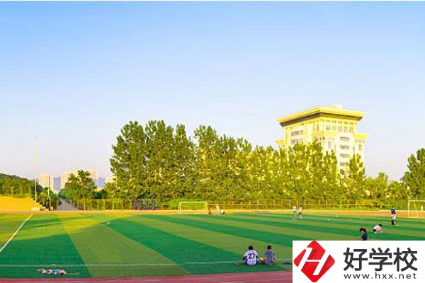 益陽科技工程學校照片.jpg