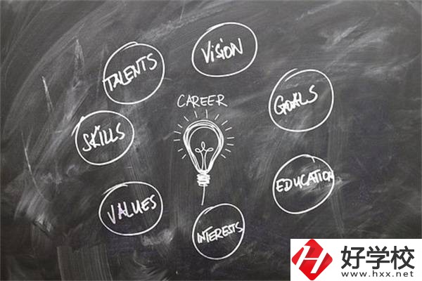 在湖南上職高好還是上技校好？有什么區(qū)別？