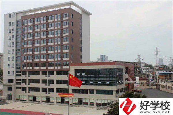 在湘潭，有哪些技校是公辦的？