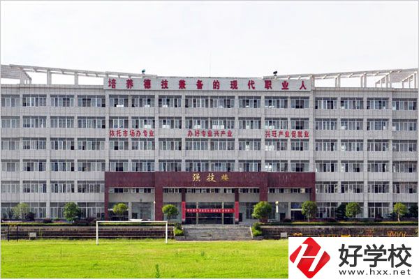 湖南岳陽(yáng)縣職業(yè)中等專(zhuān)業(yè)學(xué)校教學(xué)樓