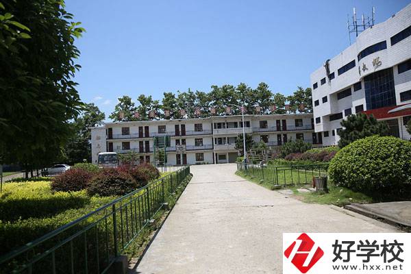 懷化市溆浦有什么中專學(xué)校？辦學(xué)條件如何？