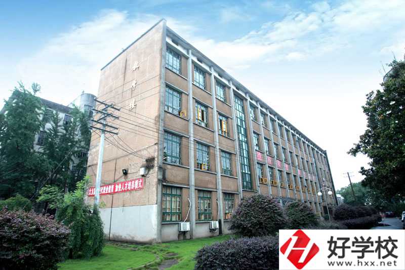 湘潭交通職業(yè)學(xué)校的招生專業(yè)有哪些？