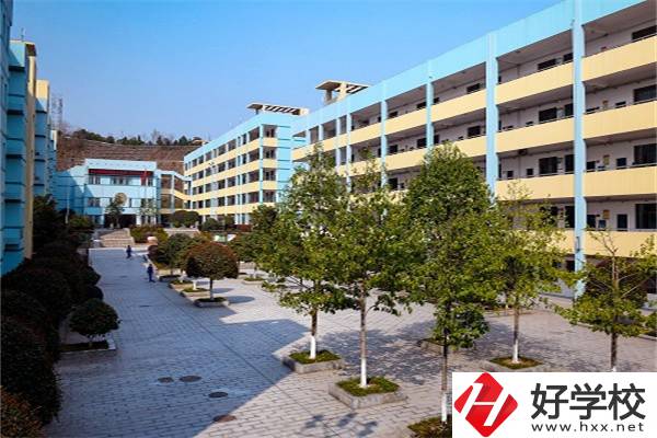 成績比較好在長沙推薦去哪些中職？學什么專業(yè)？