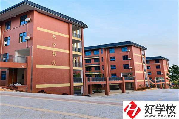 郴州分?jǐn)?shù)低可以讀的公辦中專有哪些？辦學(xué)條件怎么樣？