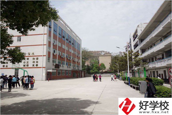 邵陽什么職校能學(xué)幼兒保育專業(yè)？有特色嗎？