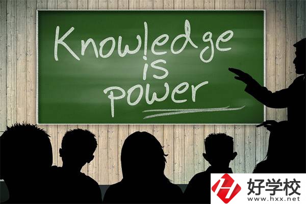 長沙中考200還有書讀嗎？成績差有繼續(xù)讀的必要嗎？