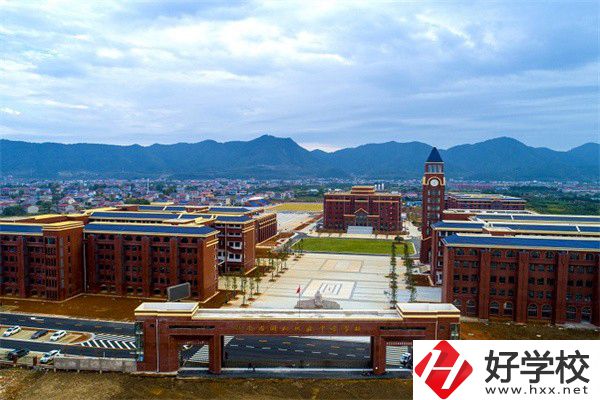 常德汽車中職有哪些推薦？有什么辦學(xué)優(yōu)勢？