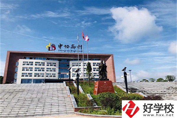 長(zhǎng)沙瀏陽(yáng)中職前三是哪幾所？有什么辦學(xué)特色？