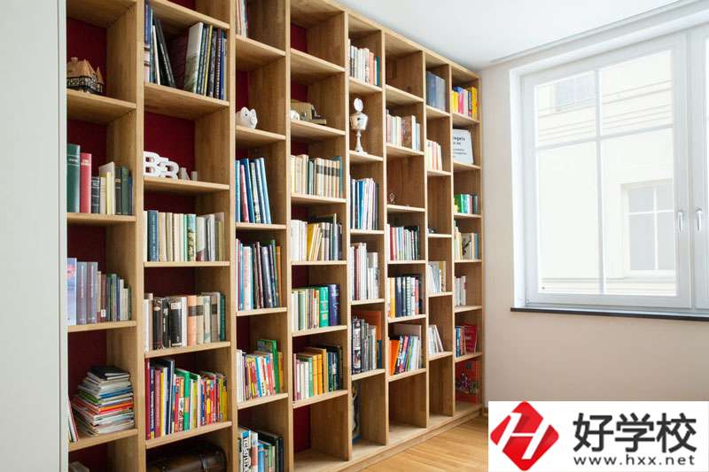 懷化鐵路職業(yè)中專學(xué)校怎么樣？地址多少？