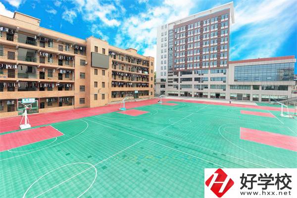 湘潭有哪些適合女生學習的職校？女生該如何選擇職校？