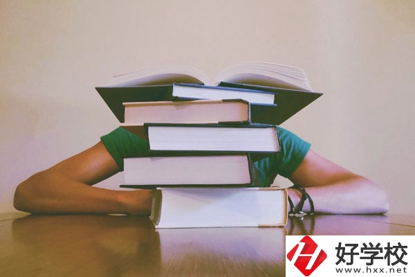 長(zhǎng)沙高新技術(shù)工程學(xué)校的專業(yè)有哪些？教學(xué)模式有哪些？