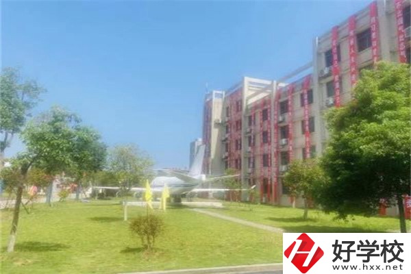 長沙經(jīng)貿(mào)職業(yè)中專有哪些招生專業(yè)？有哪些辦學(xué)優(yōu)勢？