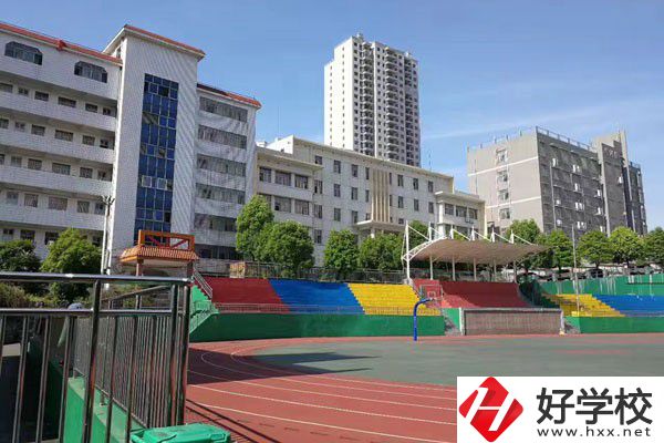 邵陽市計(jì)算機(jī)普通中等專業(yè)學(xué)校是公辦嗎？辦學(xué)條件好嗎？