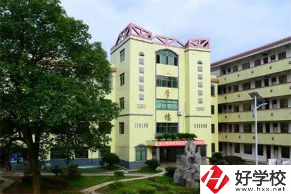 安仁職業(yè)中專怎么樣？有什么辦學(xué)特色？