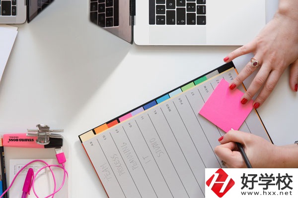 湖南省道縣師范學(xué)校有什么專業(yè)？值得讀嗎？