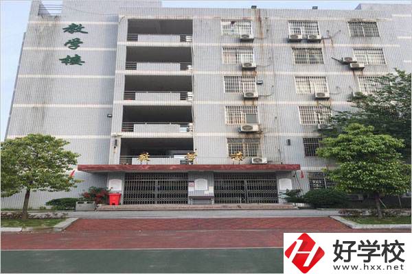 孩子中考失利，在長(zhǎng)沙讀個(gè)什么技校比較好？