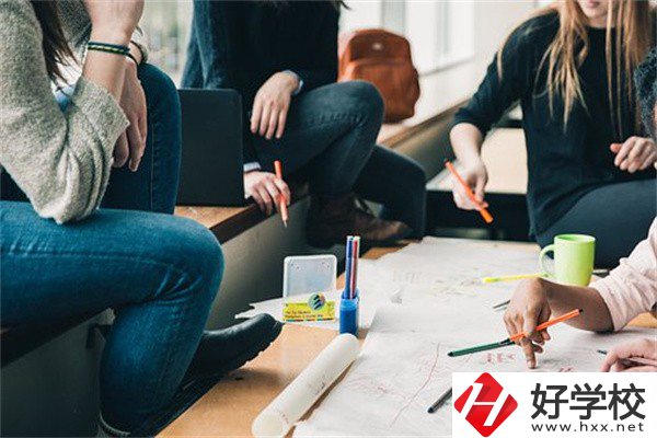 湖南職校讀3+2好還是五年一貫制好？