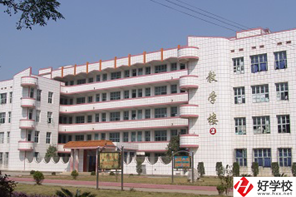 沅江市職業(yè)中專學(xué)校有什么辦學(xué)特色？