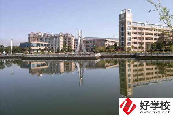 寧鄉(xiāng)市職業(yè)中專學(xué)校是公辦還是民辦？有哪些辦學(xué)成果？