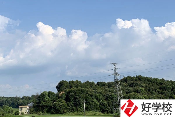 益陽第一職業(yè)中專學(xué)校的實力如何？