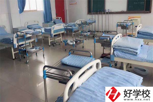 在邵陽就讀衛(wèi)校學什么專業(yè)好？有哪些學校可以推薦？
