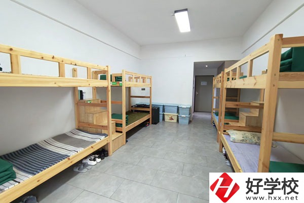 想在長(zhǎng)沙學(xué)運(yùn)動(dòng)訓(xùn)練專業(yè)，推薦這所學(xué)校