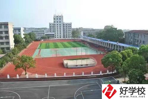 株洲縣職業(yè)中等專業(yè)學(xué)校怎么樣？交通便利嗎？