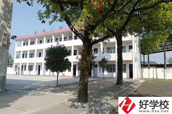 安鄉(xiāng)創(chuàng)維職業(yè)技術(shù)學(xué)校專業(yè)怎么樣？有哪些助學(xué)政策？