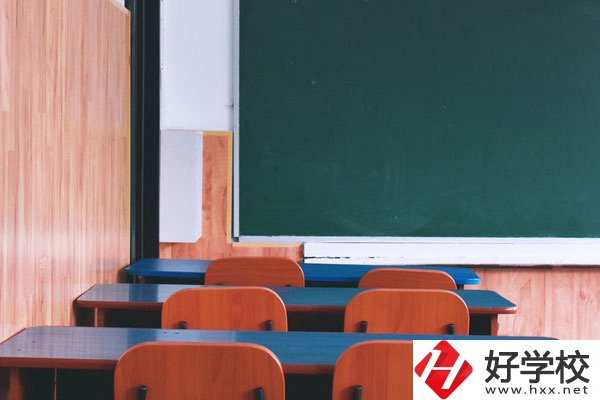 湖南省經濟貿易職業(yè)中專學校汽車維修值得學嗎？