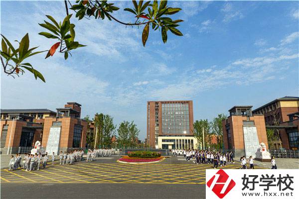 常德汽車機電學校設(shè)施如何？有哪些特色專業(yè)？